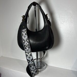 Unbranded black leather hobo handbag/crossbody bag